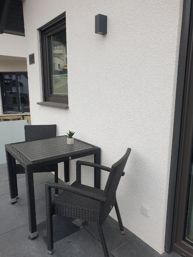Ferienwohnungen Am Aeppelsberg Volkesfeld Bagian luar foto